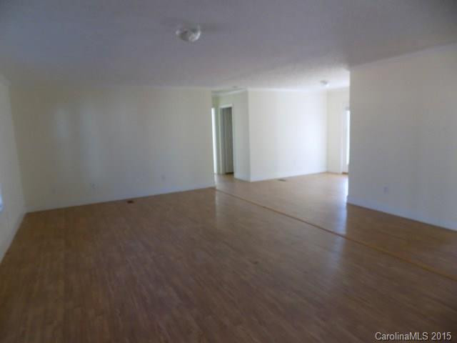 1002 Hamilton Road - Photo 4