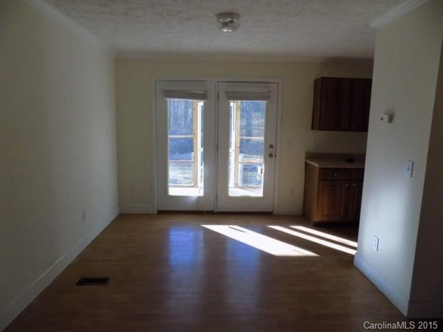 1002 Hamilton Road - Photo 6