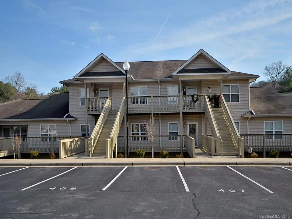 406 Carrington Place #406