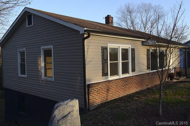 231 Stroud Street - Photo 2