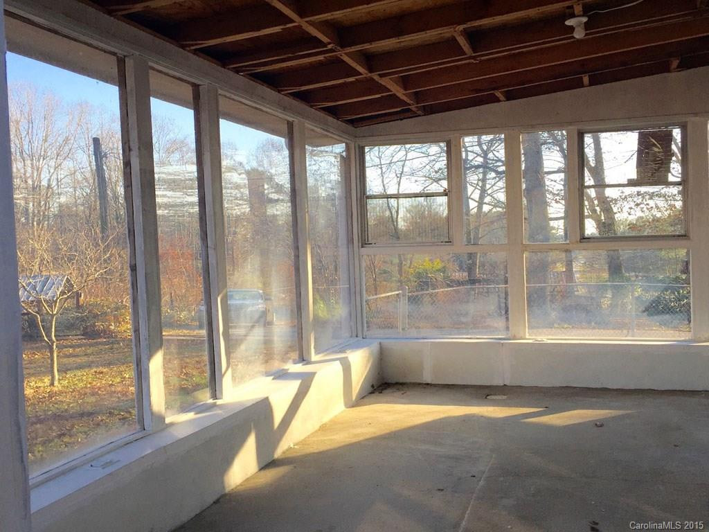 710 Pace Road - Photo 14