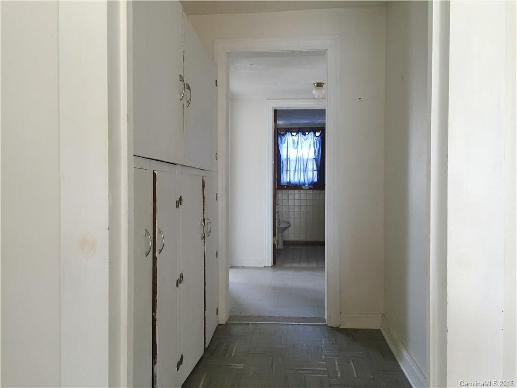 710 Pace Road - Photo 8