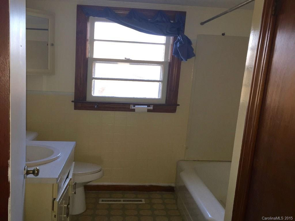 710 Pace Road - Photo 9