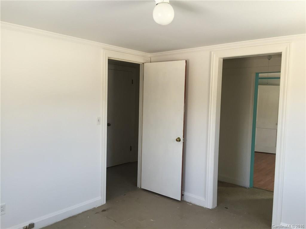 710 Pace Road - Photo 10