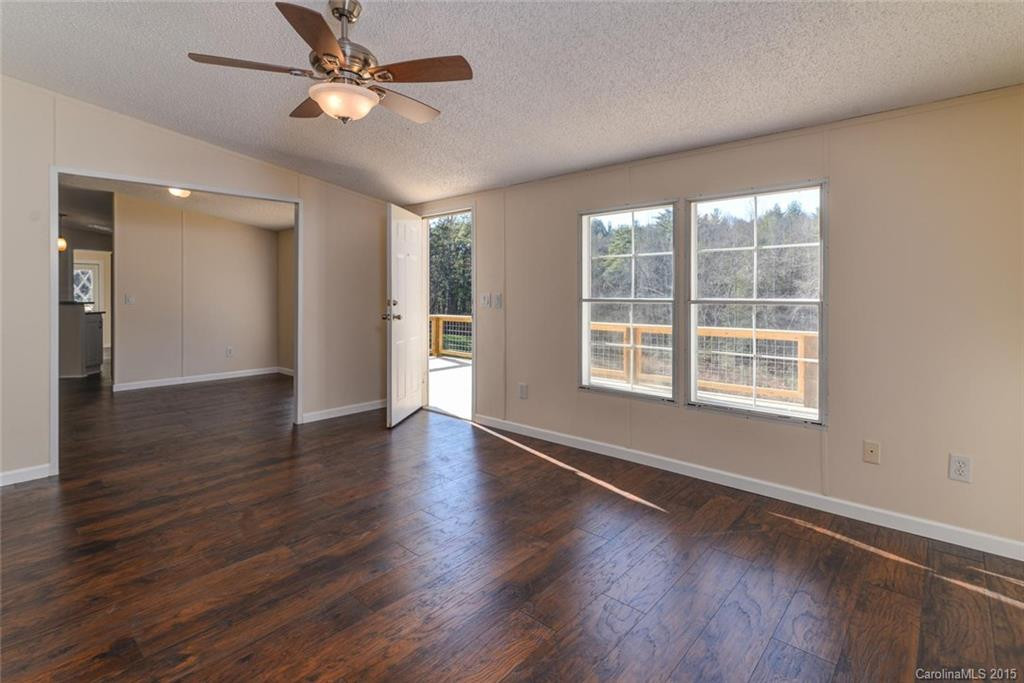 25 Hollar Heaven Drive - Photo 3