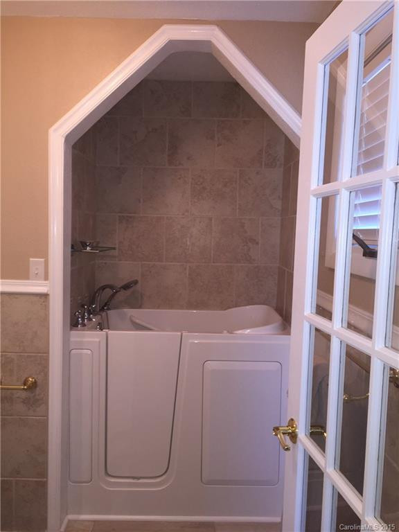 181 Auburn Park Drive - Photo 12
