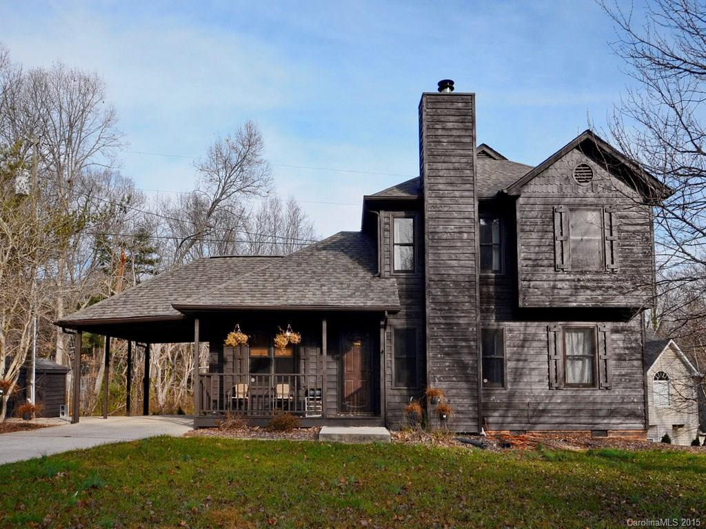 1 Haw Creek Trace