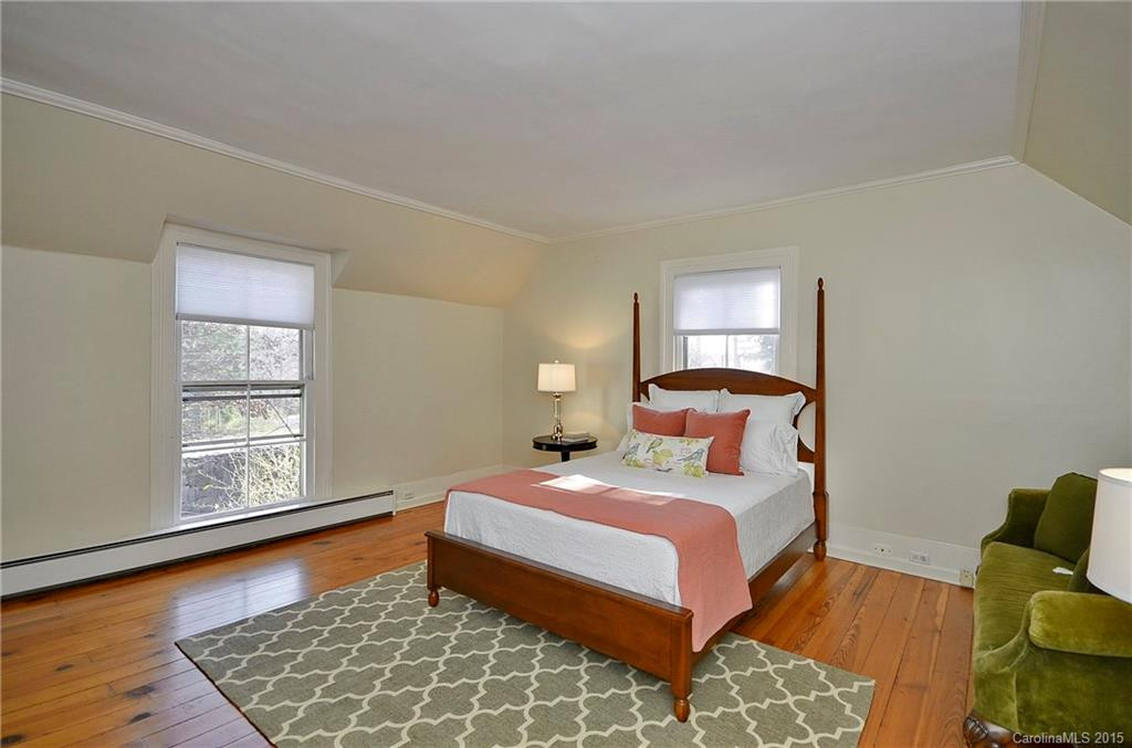 310 Vanderbilt Road - Photo 17