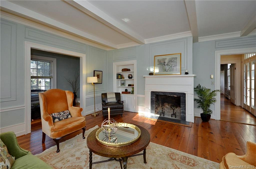 310 Vanderbilt Road - Photo 5