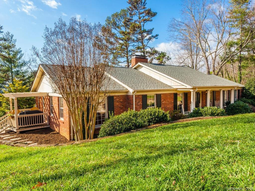 510 Windsor Road - Photo 2
