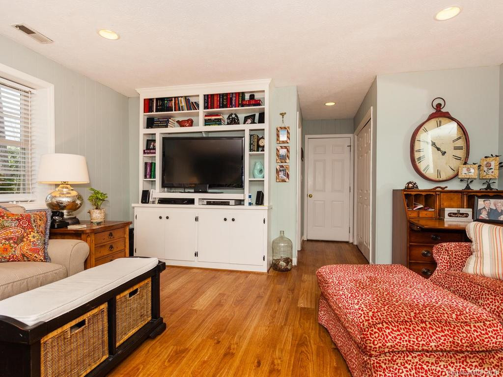510 Windsor Road - Photo 18
