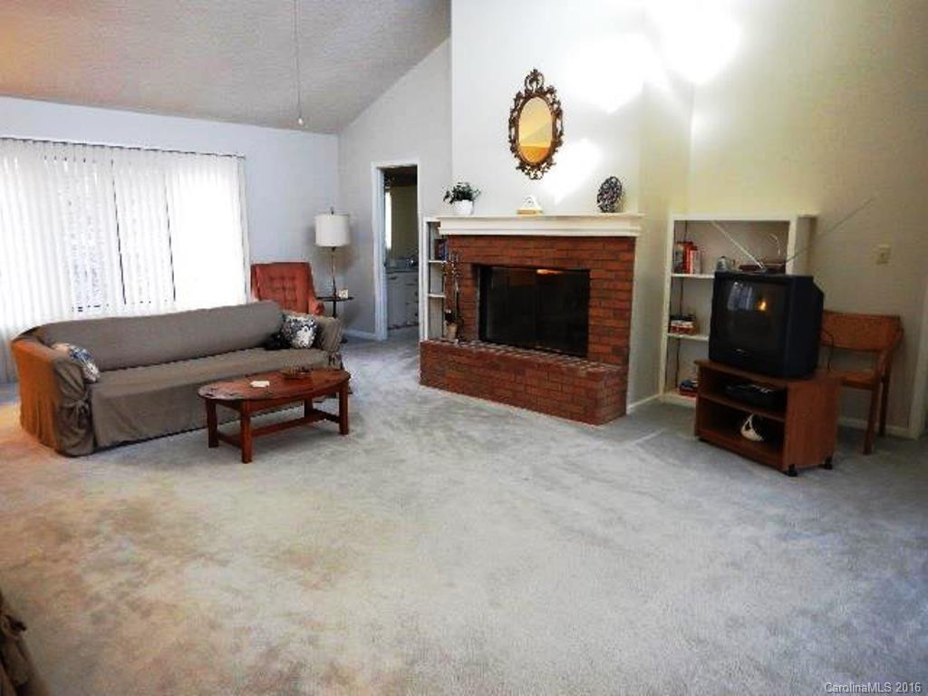 125 Cheestoonaya Way - Photo 4