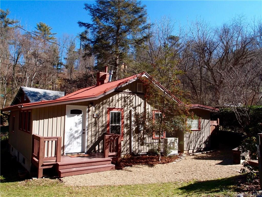 128 Spooks Branch Road