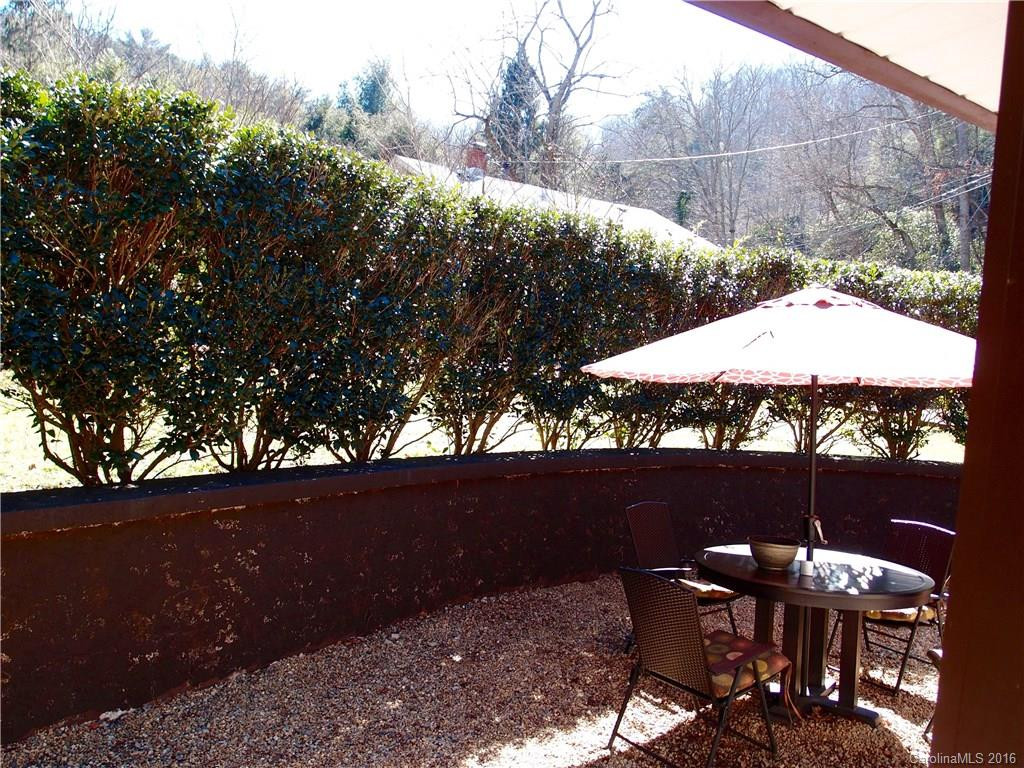 128 Spooks Branch Road - Photo 15