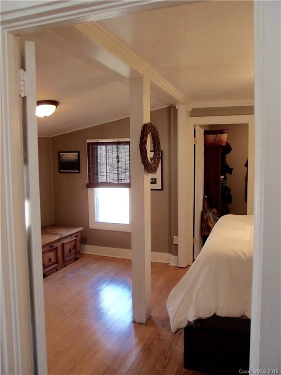 128 Spooks Branch Road - Photo 7