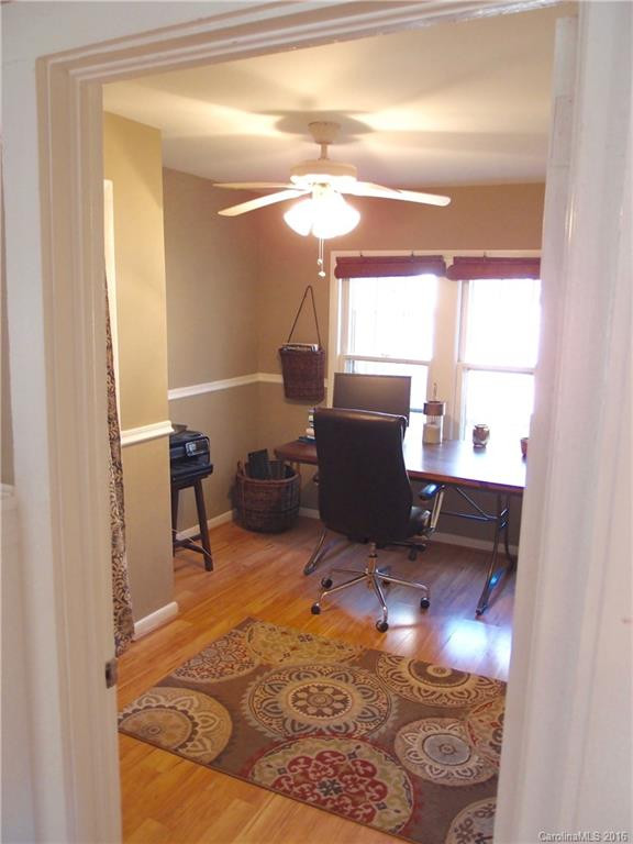 128 Spooks Branch Road - Photo 10