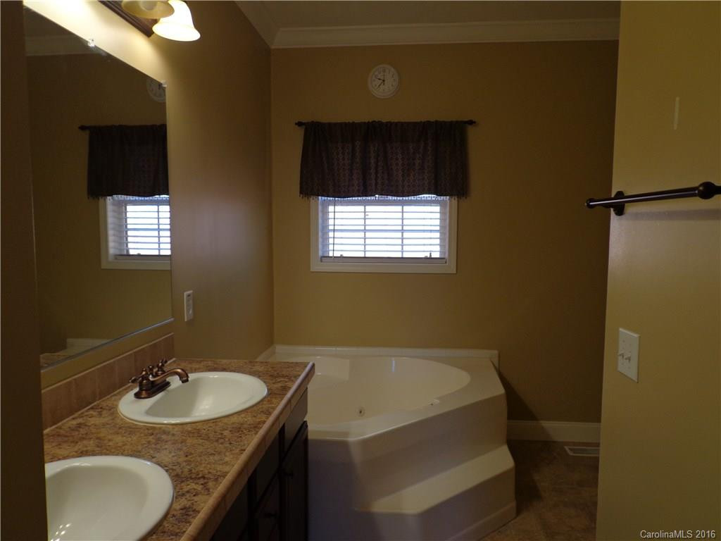 26 Retreat Place - Photo 14