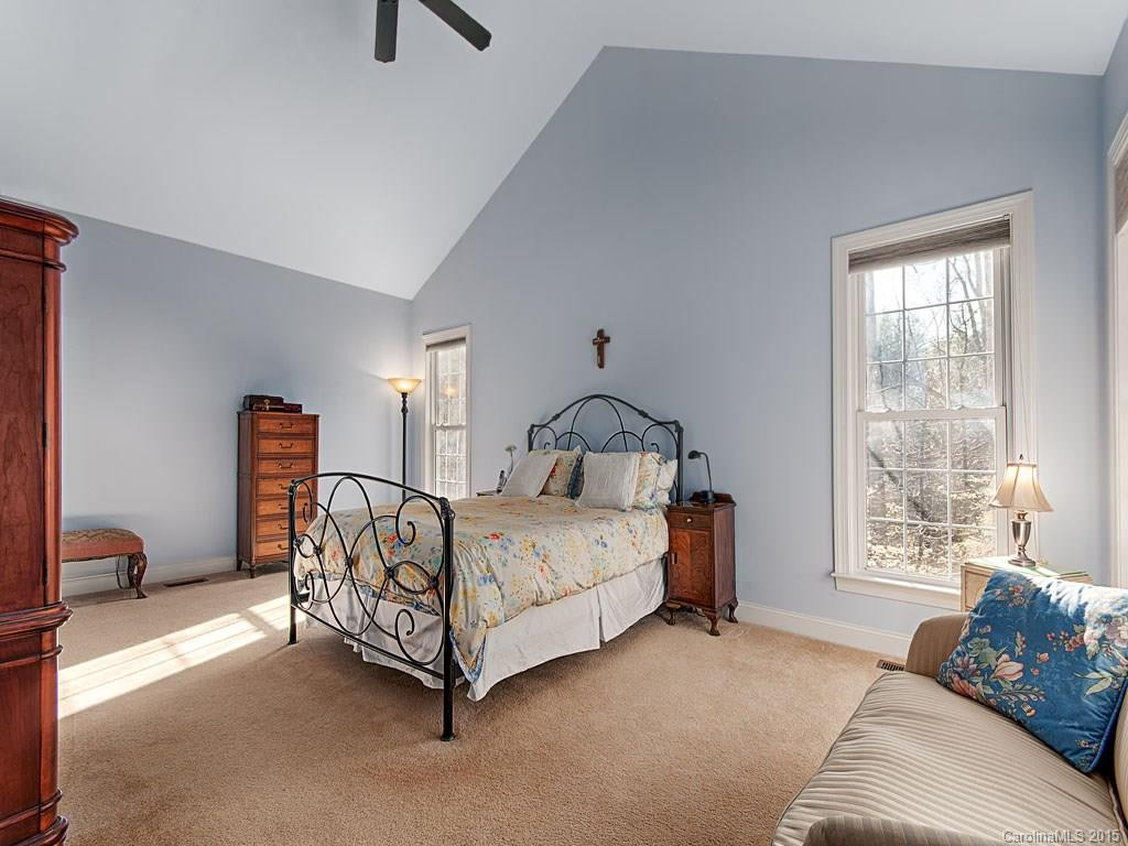 1054 Columbine Road - Photo 14