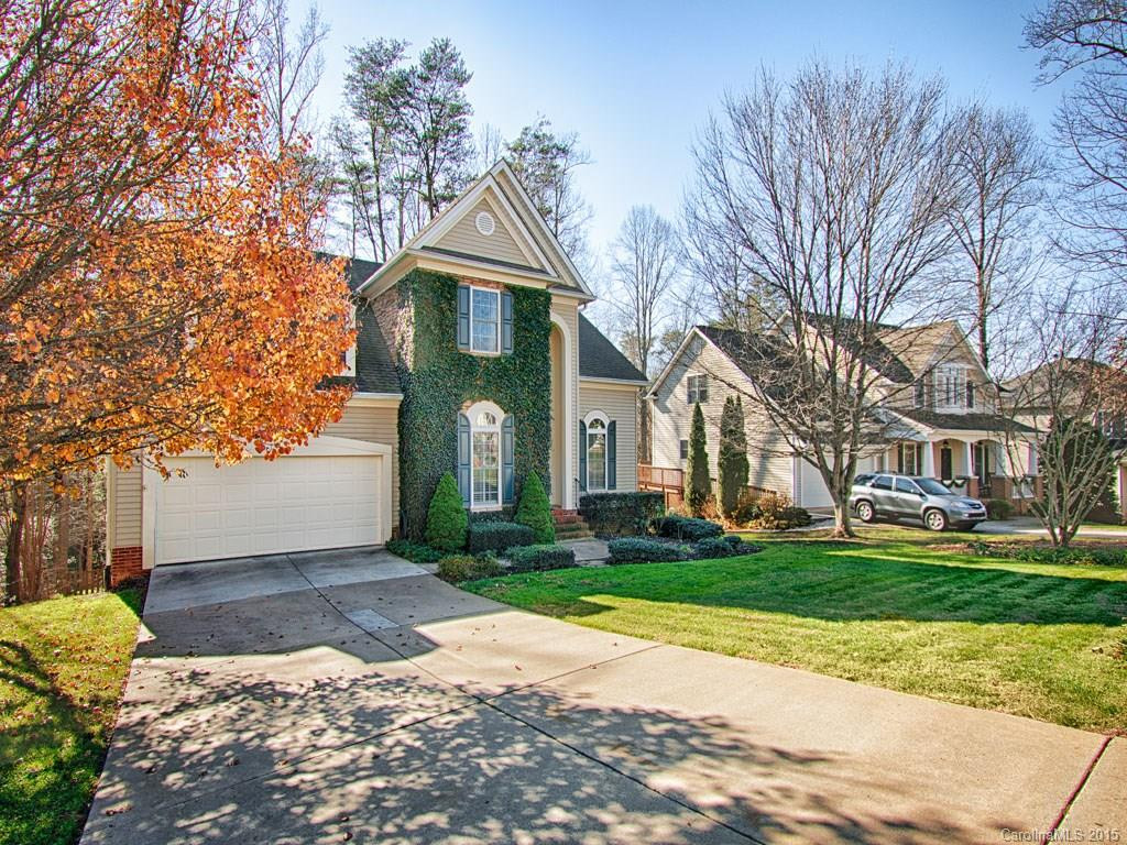 1054 Columbine Road - Photo 3