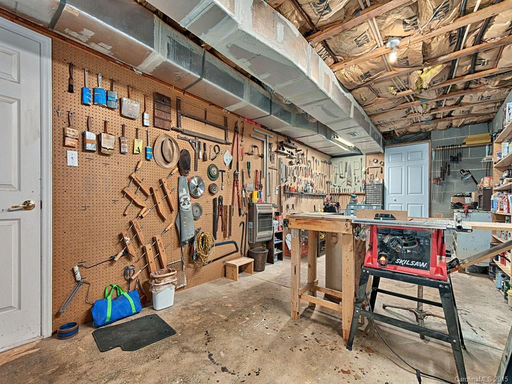 1054 Columbine Road - Photo 22