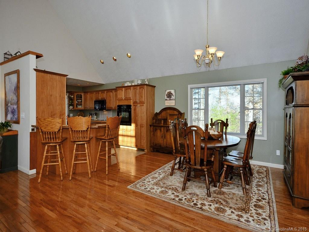 237 Woodbriar Lane - Photo 5