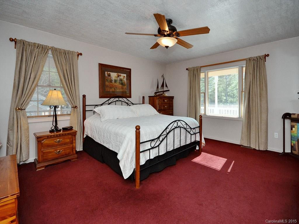 237 Woodbriar Lane - Photo 8