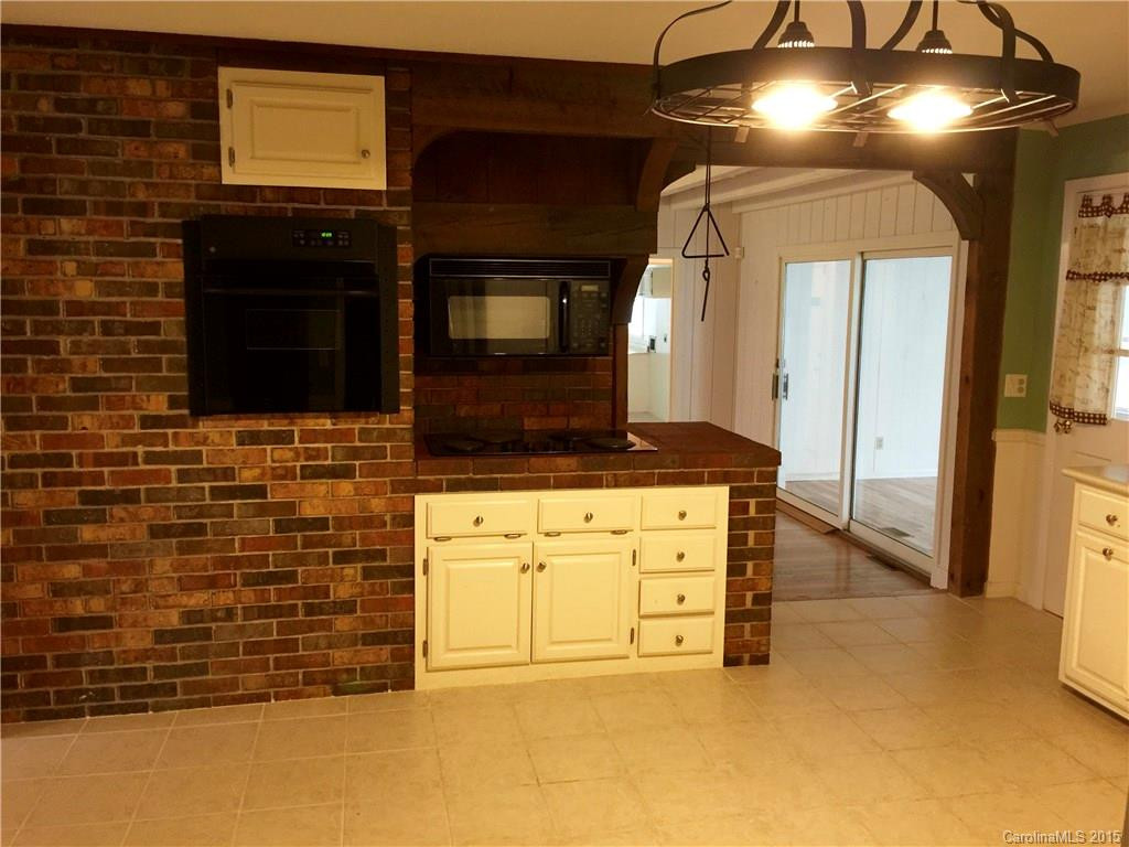 1179 Clear Creek Road - Photo 5