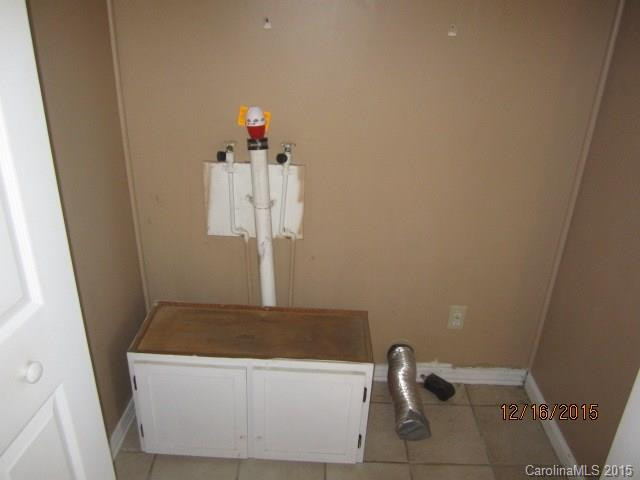 79 Cedar Creek Drive - Photo 3