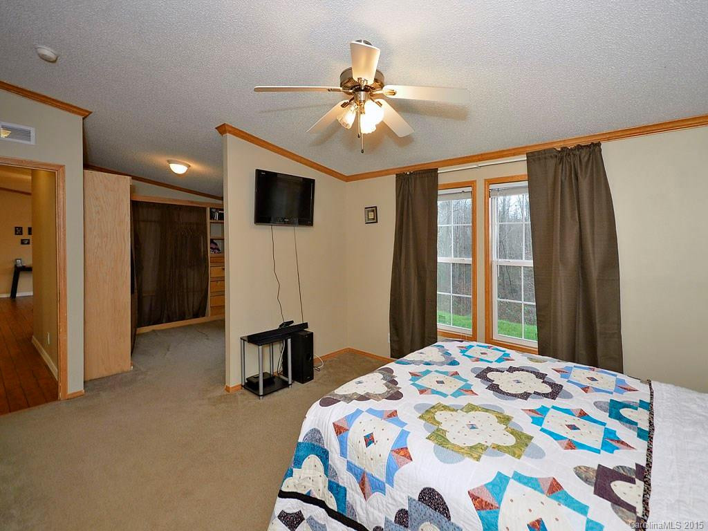 485 Loop Road - Photo 11