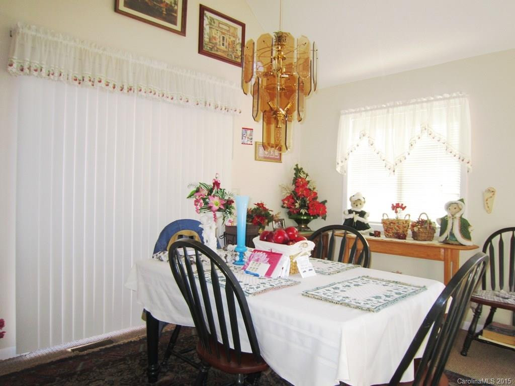 25 Silverleaf Circle - Photo 7