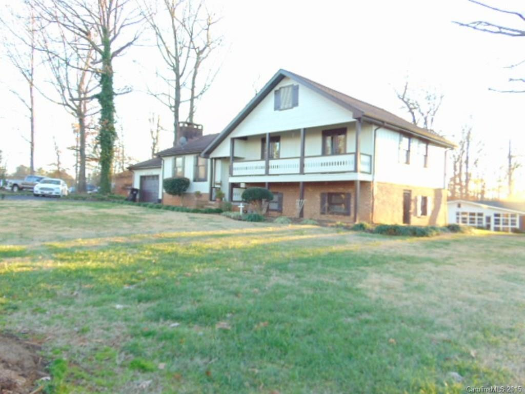 2838 Indian Hills Circle - Photo 2