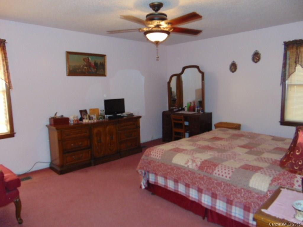 2838 Indian Hills Circle - Photo 12
