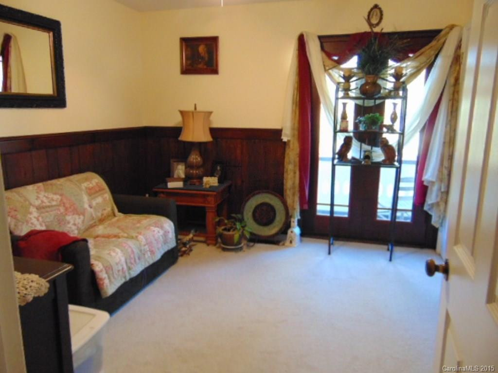 2838 Indian Hills Circle - Photo 15