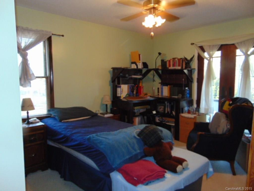 2838 Indian Hills Circle - Photo 17