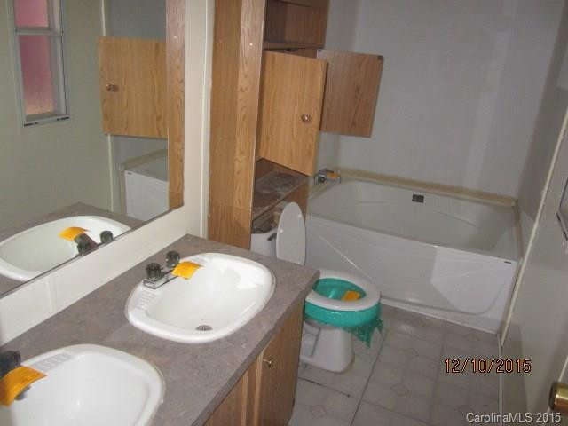 17 Emmy Lane - Photo 11
