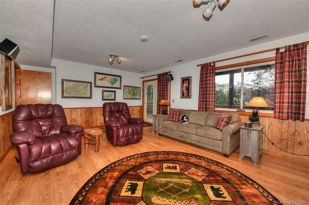 159 Edgewood Drive #18 - Photo 13