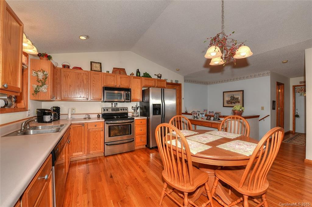 159 Edgewood Drive #18 - Photo 5