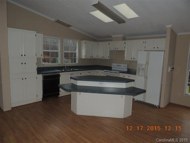 250 Youngs Drive - Photo 5