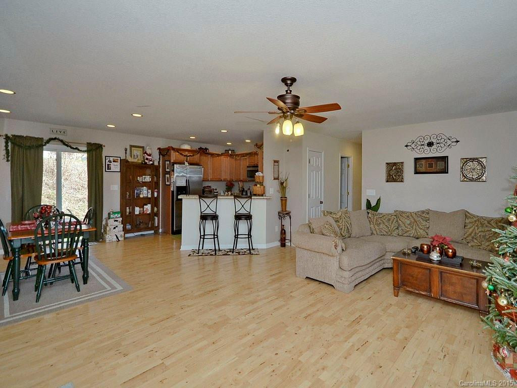 312 Queen Street - Photo 4
