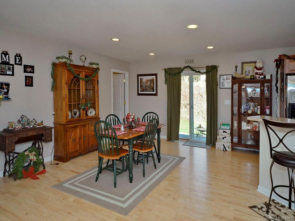 312 Queen Street - Photo 5