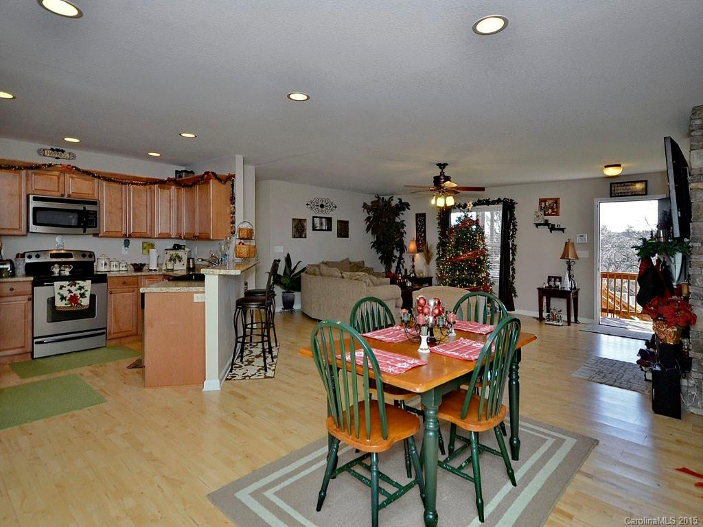 312 Queen Street - Photo 6