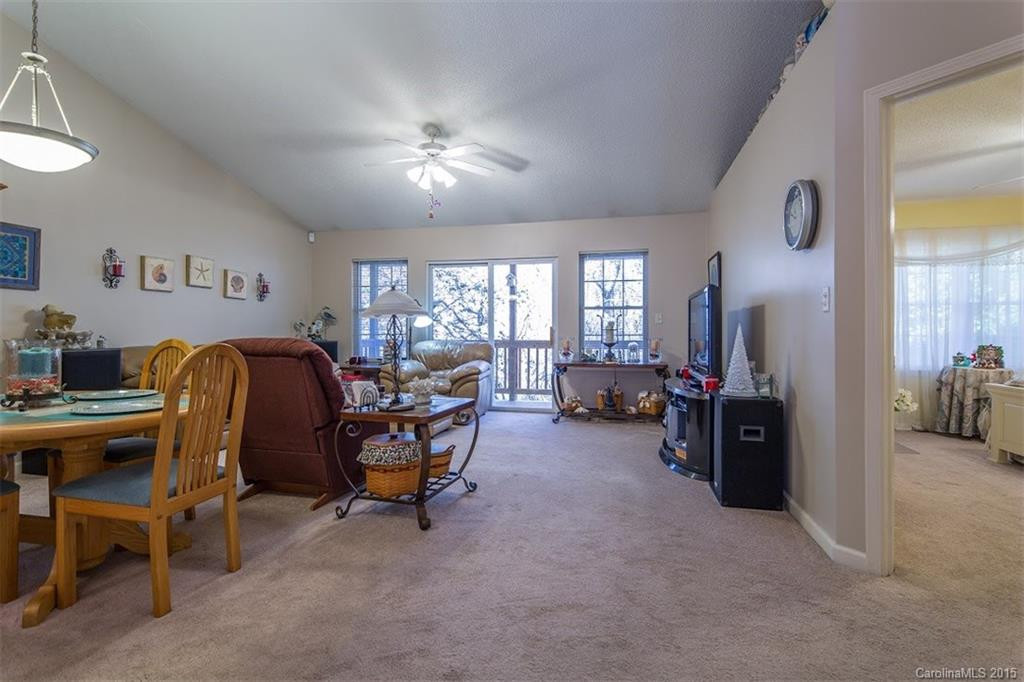 23 Grist Mill Drive #14 - Photo 4