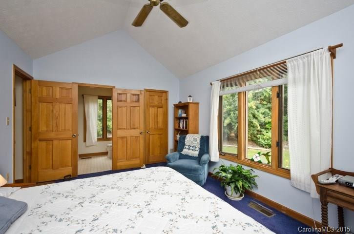 139 Lee Dotson Road - Photo 6