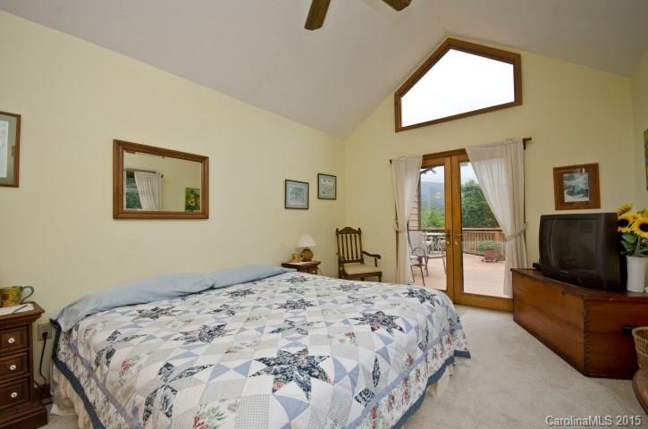 139 Lee Dotson Road - Photo 9
