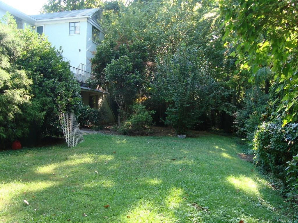 161 Melrose Avenue #1 - Photo 14