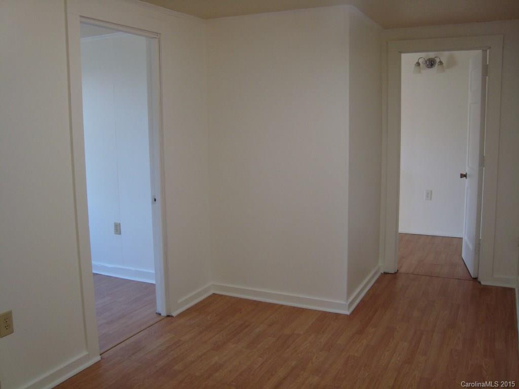161 Melrose Avenue #1 - Photo 4