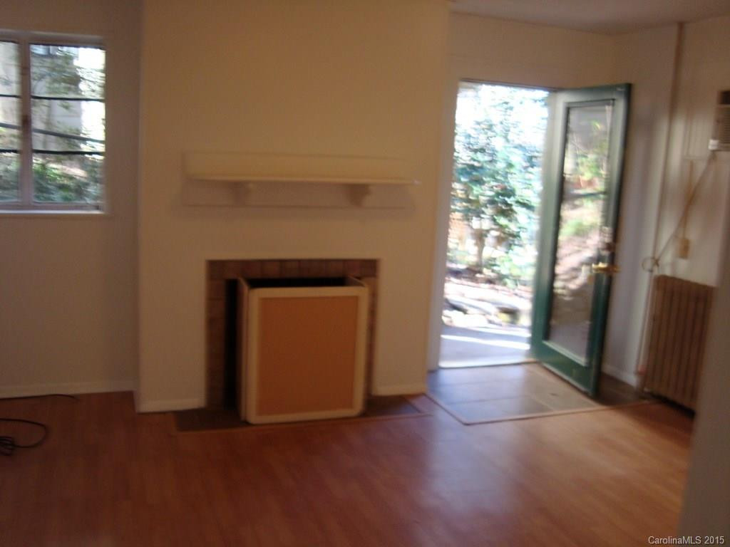 161 Melrose Avenue #1 - Photo 8