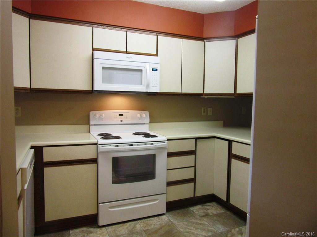 108 Meadow Park Lane #D - Photo 6