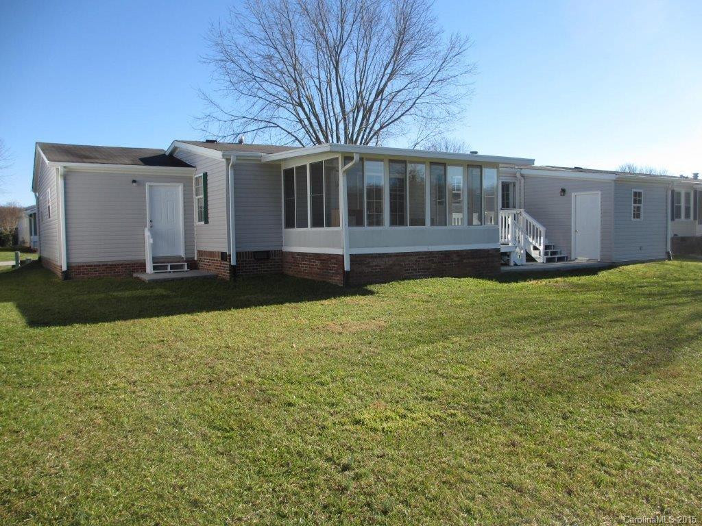 444 Sassafras Drive - Photo 13