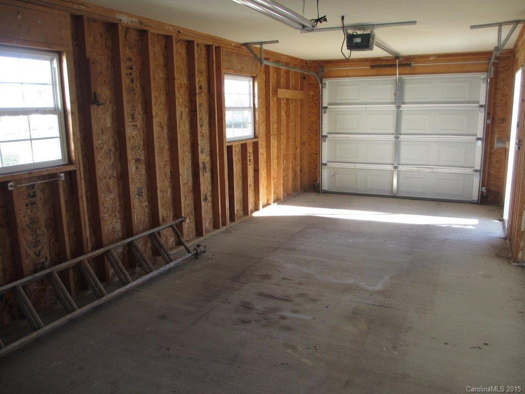 444 Sassafras Drive - Photo 15